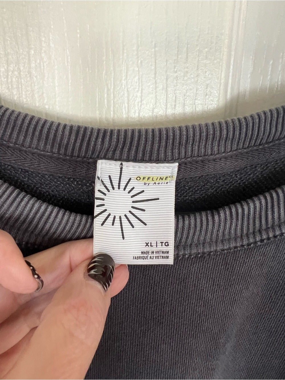 OFFLINE By Aerie Washed Charcoal Oversized Crewneck Sweatshirt XL - Picture 2 of 8